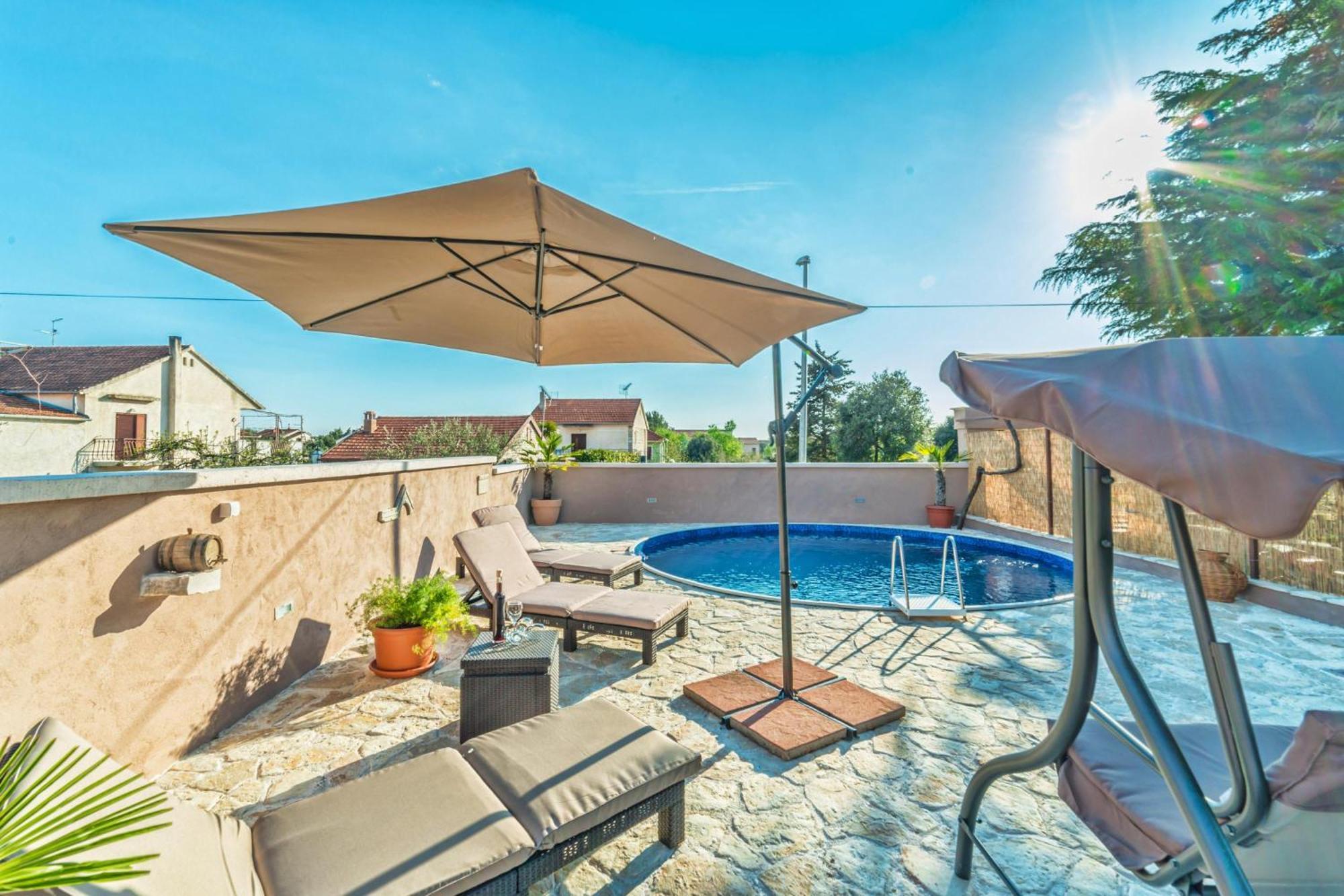 Pool Apartment Bakija 2 - Happy Rentals Pakoštane Exterior foto